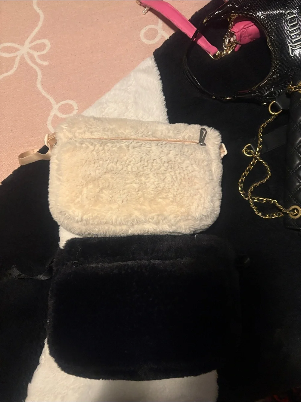 Nike Plush Swoosh Crossbody Bags - Cream & Black